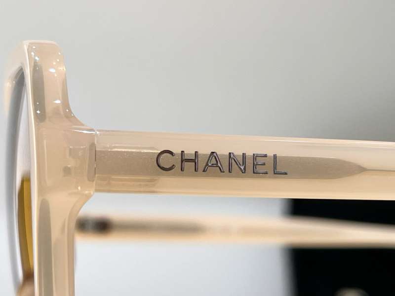 Picture of Chanel Sunglasses _SKUfw56678009fw